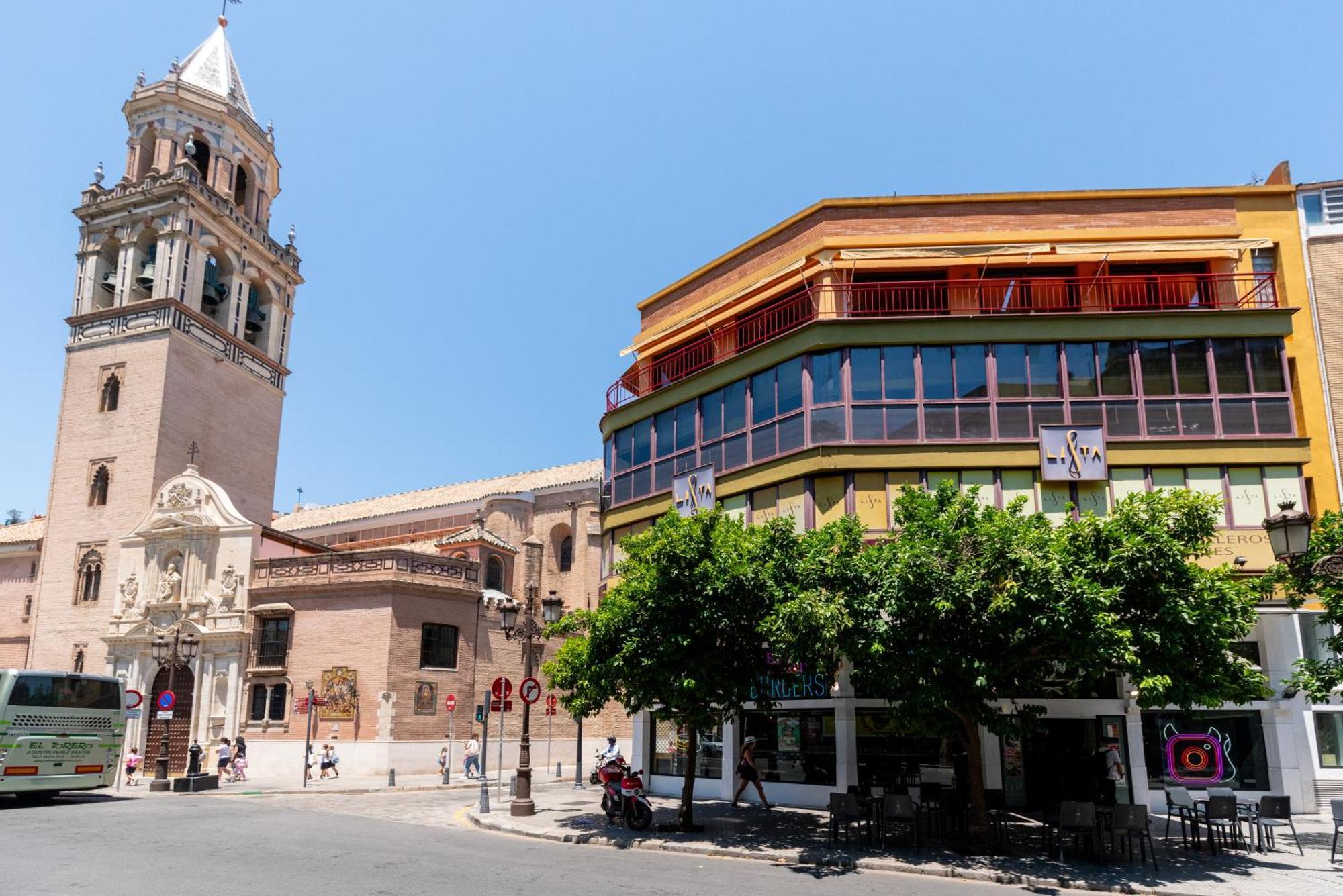 Penthouse!!! Center Of Seville!!! 2 Bedroom + 2 Bath!!! — Photos 1