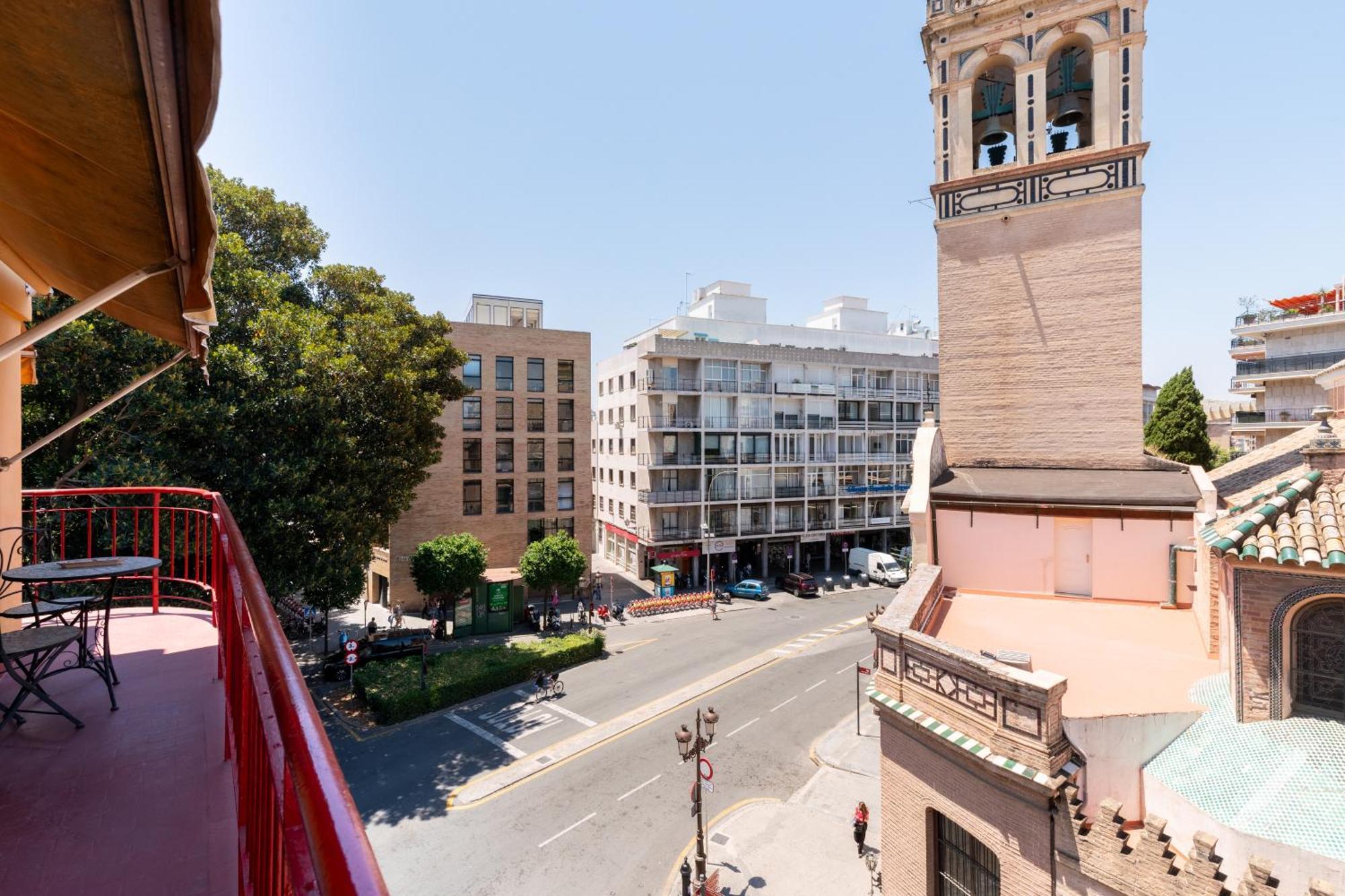 Penthouse!!! Center Of Seville!!! 2 Bedroom + 2 Bath!!! — Photos 2
