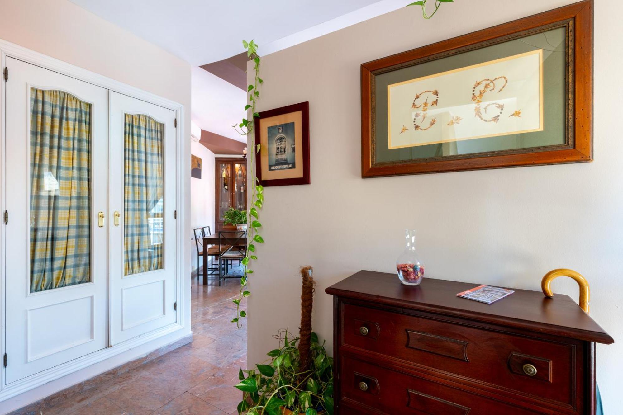 Penthouse!!! Center Of Seville!!! 2 Bedroom + 2 Bath!!! — Photos 3